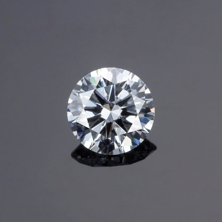 Laboratory Made DEF Diamonds IGI Certified 0.3 Carat - 2 Carat Lab Grown Diamond