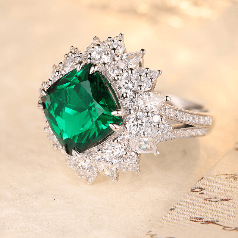 Luxury Design S925 Silver 10*10mm Lab Grown Emerald Rings For Women - ROISGEMS